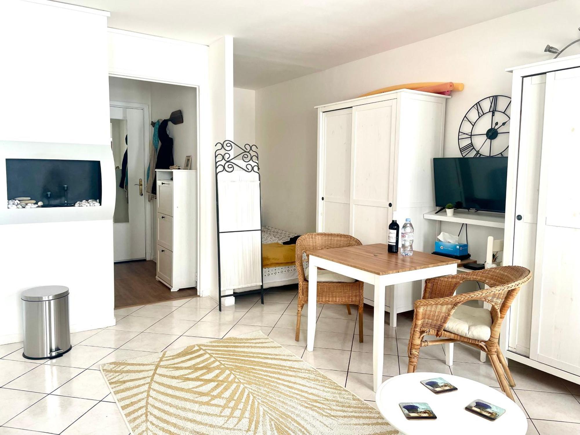Super Studio In The Heart Of Nice! Экстерьер фото